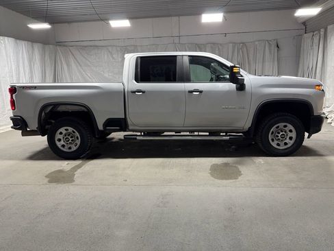 Used 2021 Chevrolet Silverado 3500 W/T image 8