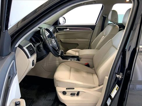 Used 2018 Volkswagen Atlas SEL image 18