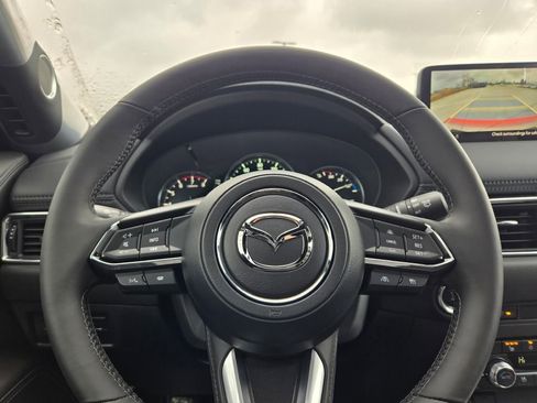 New 2025 MAZDA CX-5 Signature image 33