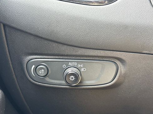 Certified 2023 Chevrolet Equinox LT FWD image 25