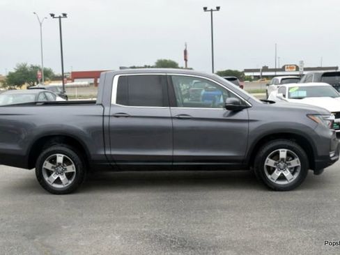 Certified 2024 Honda Ridgeline RTL image 3