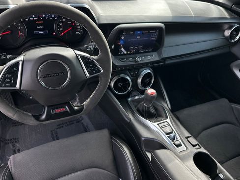 Used 2022 Chevrolet Camaro SS image 15