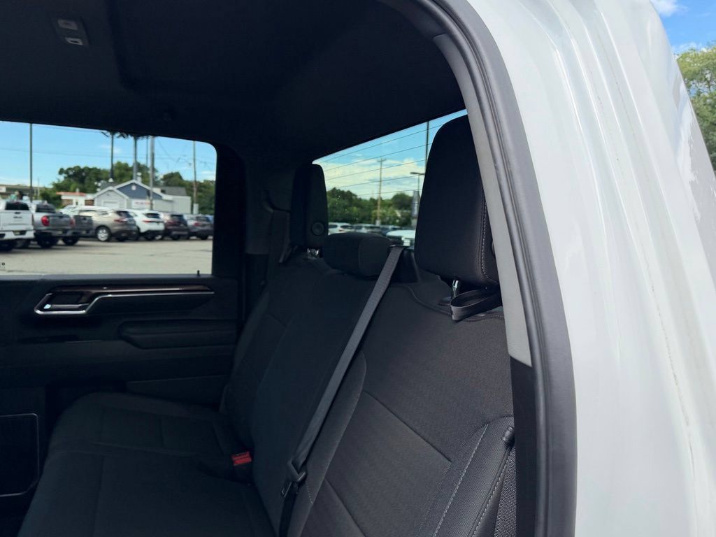 Certified 2025 Chevrolet Silverado 2500 LT w/ Convenience Package AWD/4WD image 8