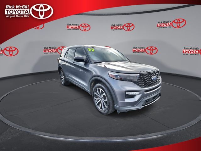 Used 2022 Ford Explorer ST AWD/4WD image 2