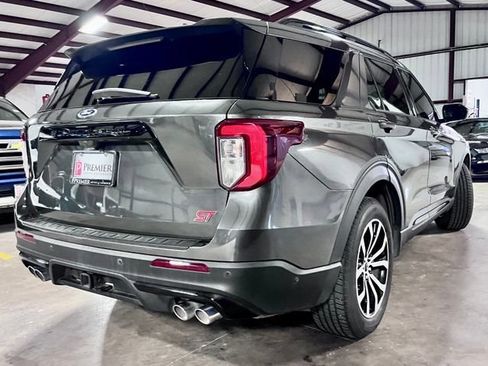 Used 2020 Ford Explorer ST w/ Premium Technology Package AWD/4WD image 3