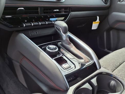 New 2026 Chevrolet Colorado Z71 image 16