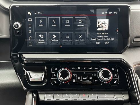 Used 2024 GMC Sierra 1500 AT4 w/ Technology Package image 23