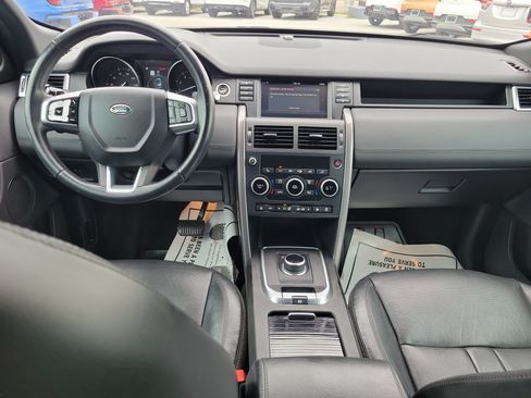 Used 2019 Land Rover Discovery Sport HSE AWD/4WD image 13