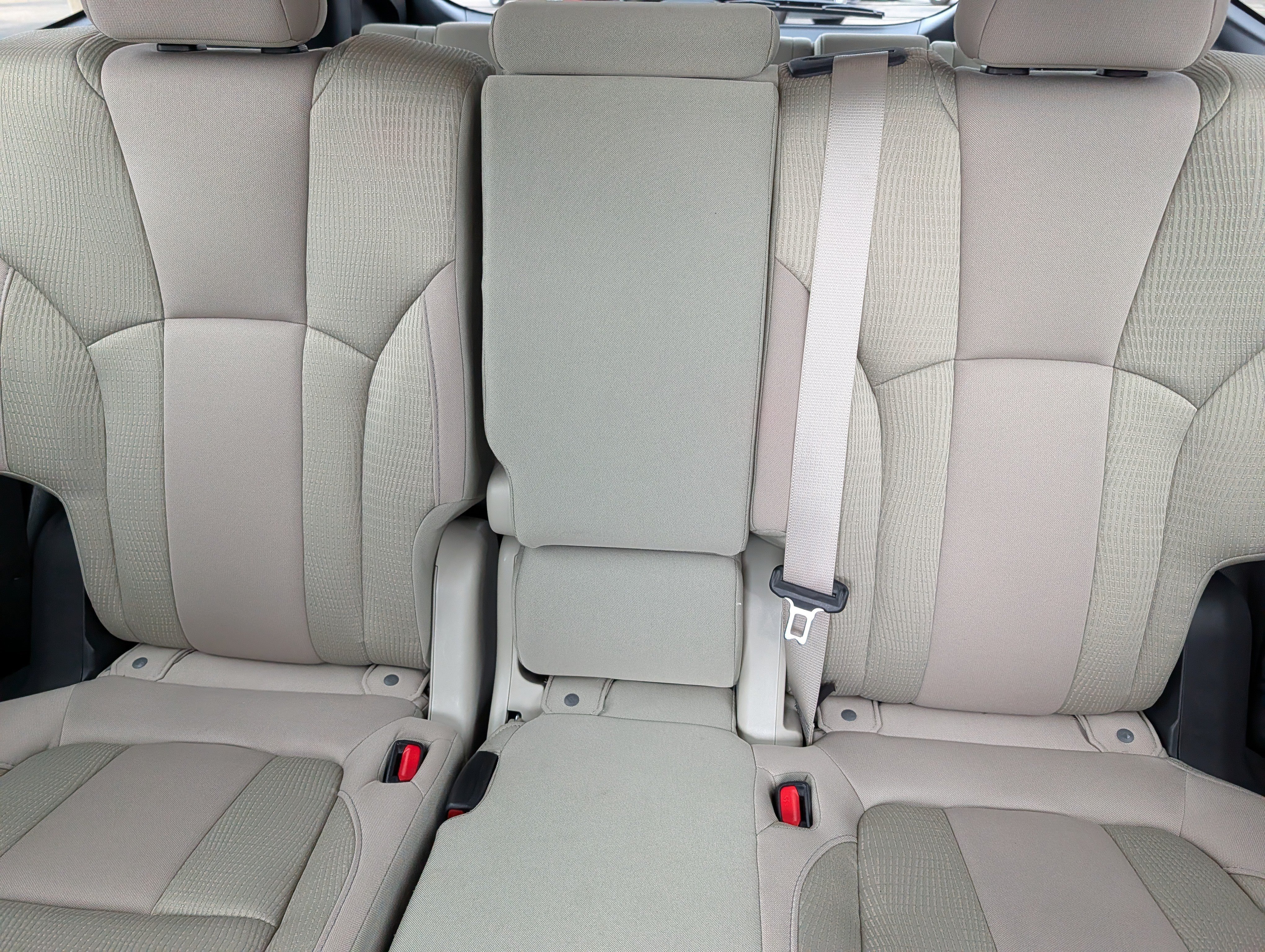 Used 2025 Subaru Ascent Premium AWD/4WD image 13