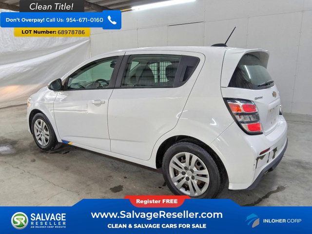 Used 2018 Chevrolet Sonic LT FWD image 3