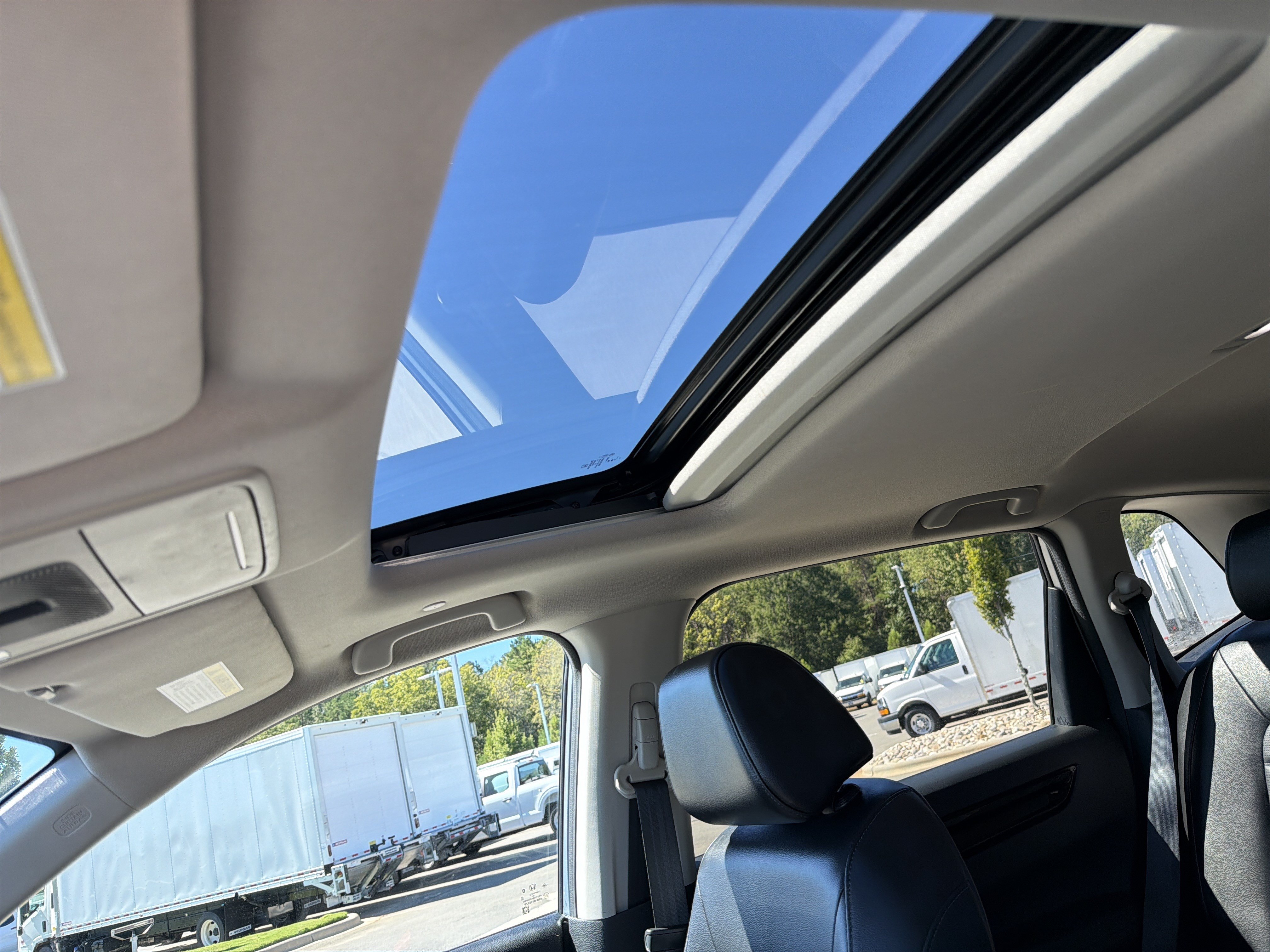 Used 2023 Honda CR-V EX-L image 27
