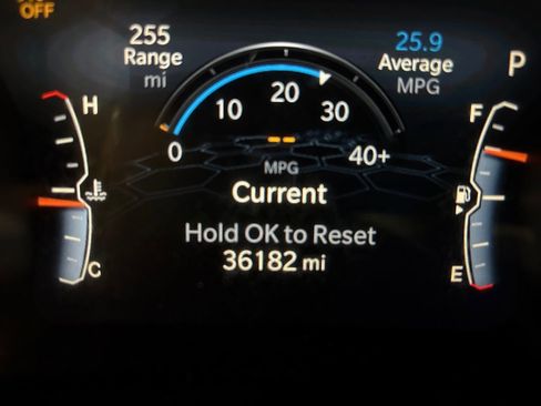 Used 2024 Jeep Compass Latitude w/ Convenience Group image 15