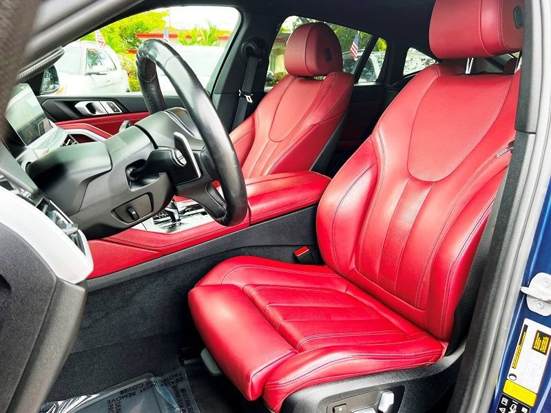 Used 2022 BMW X6 xDrive40i w/ M Sport Package AWD/4WD image 16