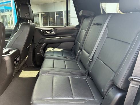 Used 2024 Chevrolet Tahoe LT AWD/4WD image 11