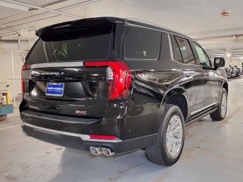 New 2026 GMC Yukon Denali w/ Sun & Power Step Package AWD/4WD image 8