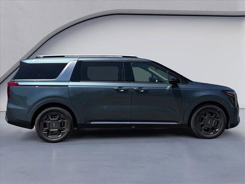 New 2026 Kia Carnival SX FWD image 6
