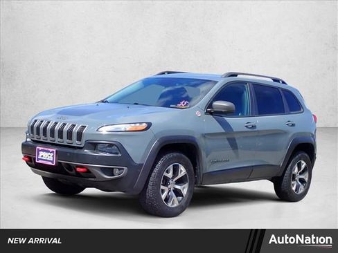 Used 2014 Jeep Cherokee Trailhawk w/ Technology Group AWD/4WD image 1