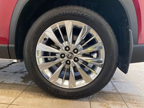 Used 2024 Toyota Grand Highlander Platinum image 27