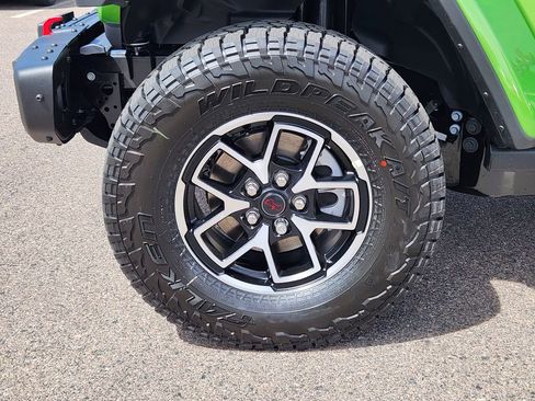 New 2026 Jeep Gladiator Rubicon AWD/4WD image 9