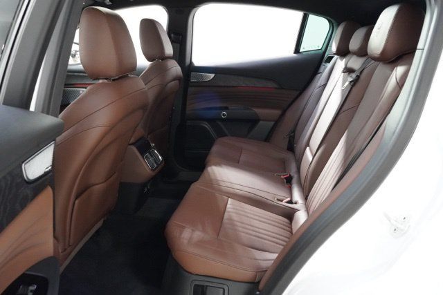 Used 2025 Maserati Grecale Modena AWD/4WD image 28