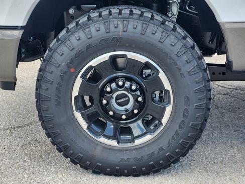 New 2026 Ford F250 King Ranch w/ Tremor Off-Road Package AWD/4WD image 7