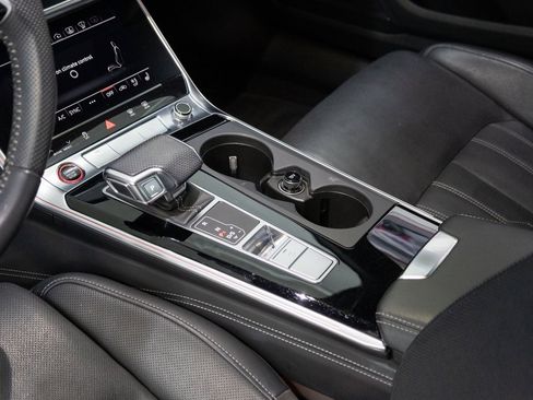 Used 2021 Audi S6 Prestige image 14