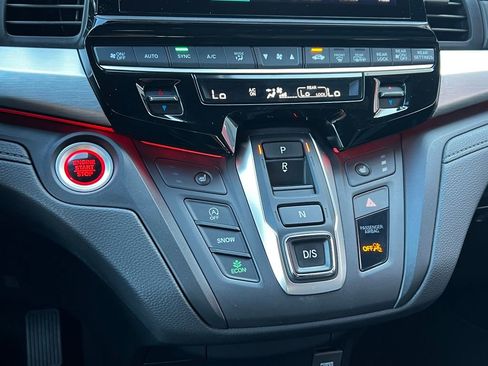 Used 2025 Honda Odyssey Sport-L image 36