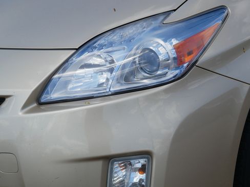 Used 2010 Toyota Prius Five FWD image 10