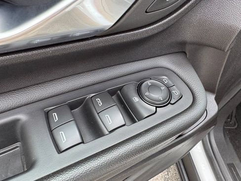Certified 2024 GMC Terrain SLT AWD/4WD image 13