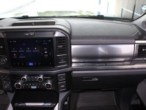 Used 2025 Ford F250 Lariat w/ Lariat Ultimate Package AWD/4WD image 22