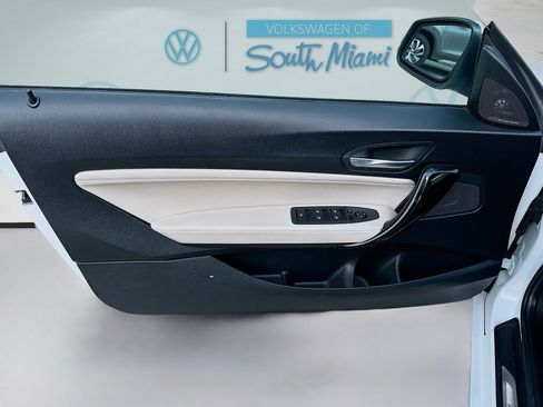 Used 2016 BMW 228i Convertible image 19