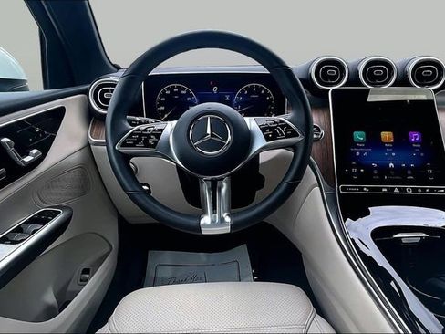Certified 2026 Mercedes-Benz GLC 300 4MATIC image 11