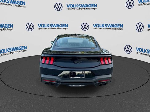 Used 2025 Ford Mustang GT Premium RWD image 13