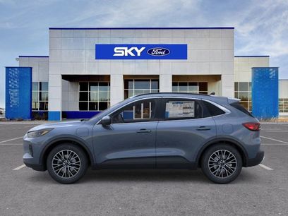 New 2025 Ford Escape SE w/ PHEV Premium Package