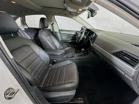 Used 2021 Volkswagen Jetta SE FWD image 30
