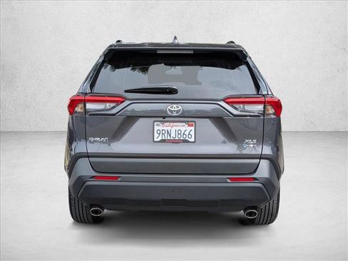 Used 2025 Toyota RAV4 XLE w/ Convenience Package image 7