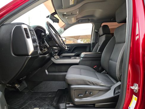 Certified 2018 Chevrolet Silverado 1500 LT w/ Texas Edition image 9