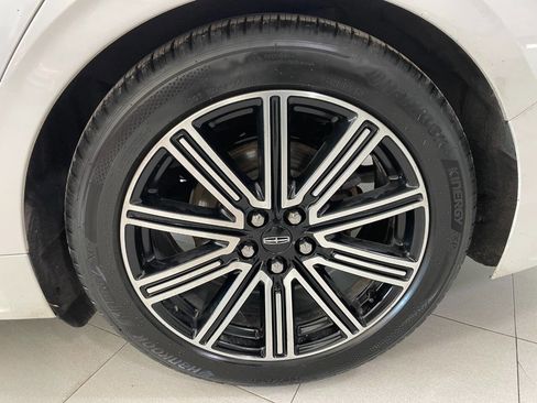 Used 2018 Lincoln Continental Reserve image 11