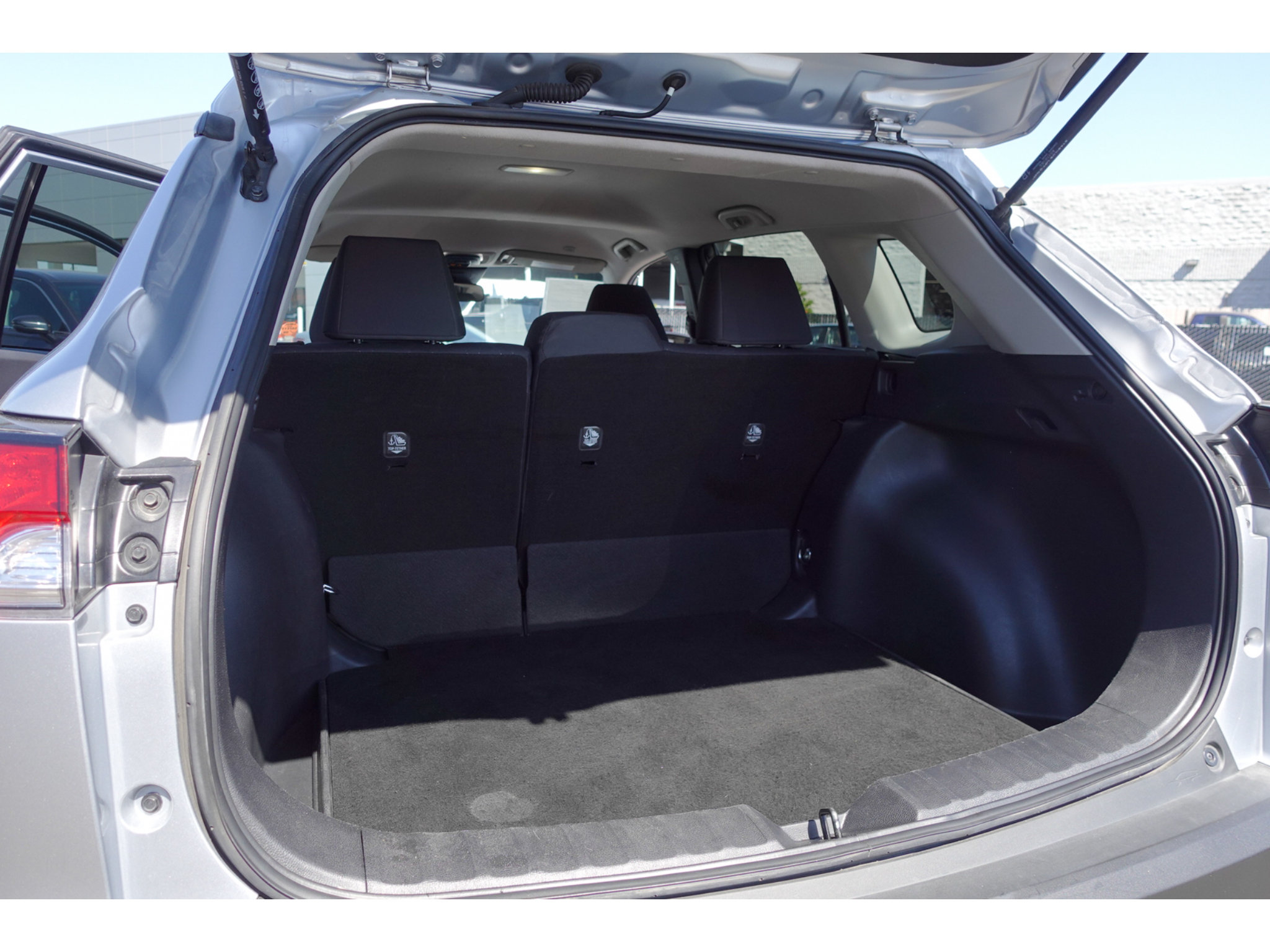 Certified 2025 Toyota Corolla Cross LE FWD image 24