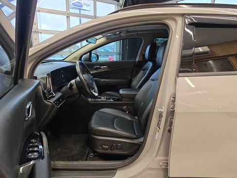 Certified 2023 Kia Sportage SX FWD image 14