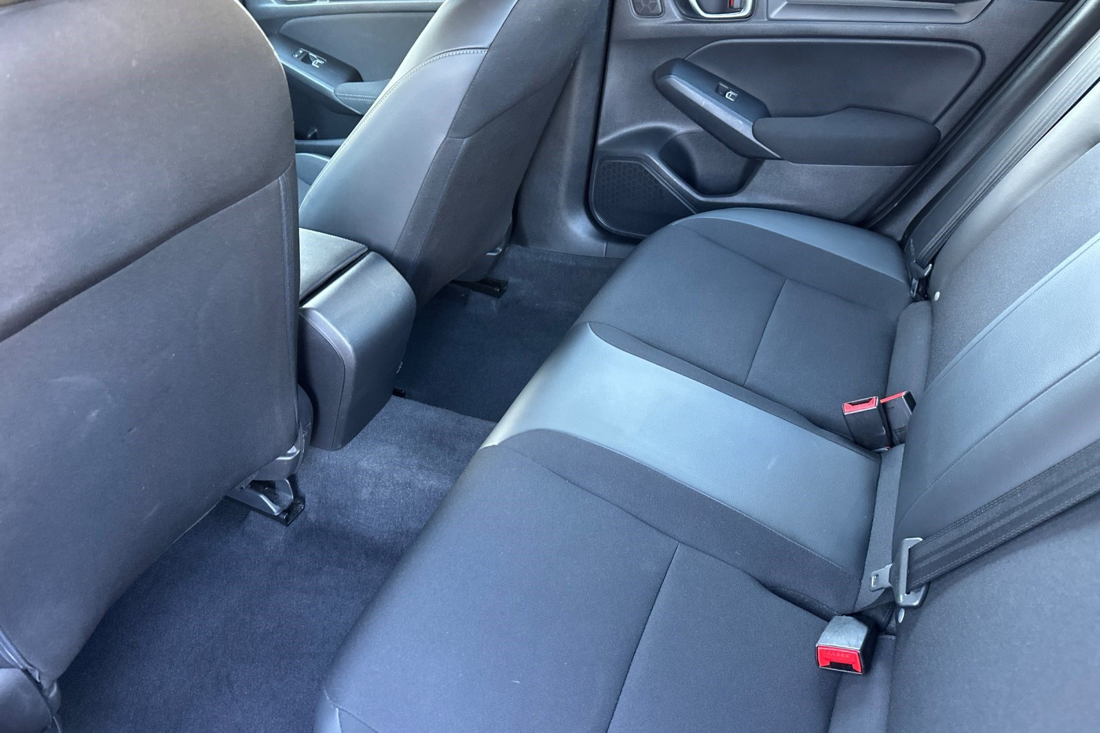 Used 2022 Honda Civic Sport image 25