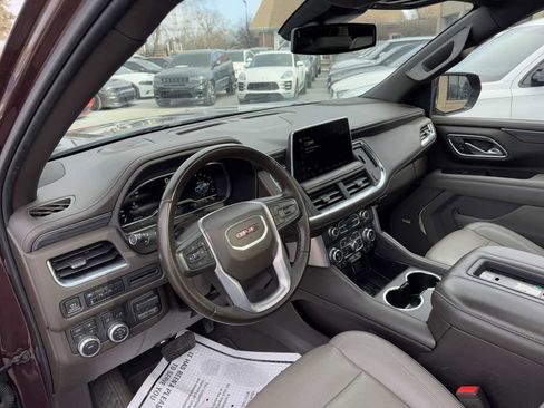 Used 2023 GMC Yukon SLT w/ Max Trailering Package image 11