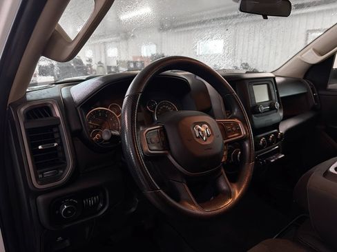 Used 2019 RAM 1500 Tradesman w/ SXT Appearance Group AWD/4WD image 8