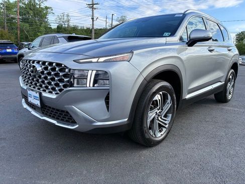 Used 2023 Hyundai Santa Fe SEL w/ Premium Package AWD/4WD image 3