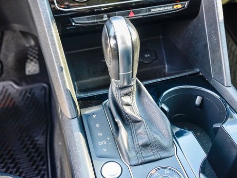 Used 2018 Volkswagen Atlas SEL image 23