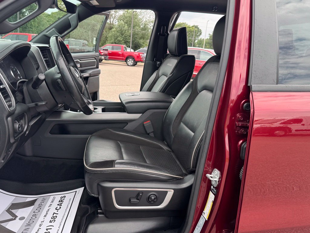 Used 2021 RAM 1500 Laramie w/ Sport Appearance Package AWD/4WD image 36