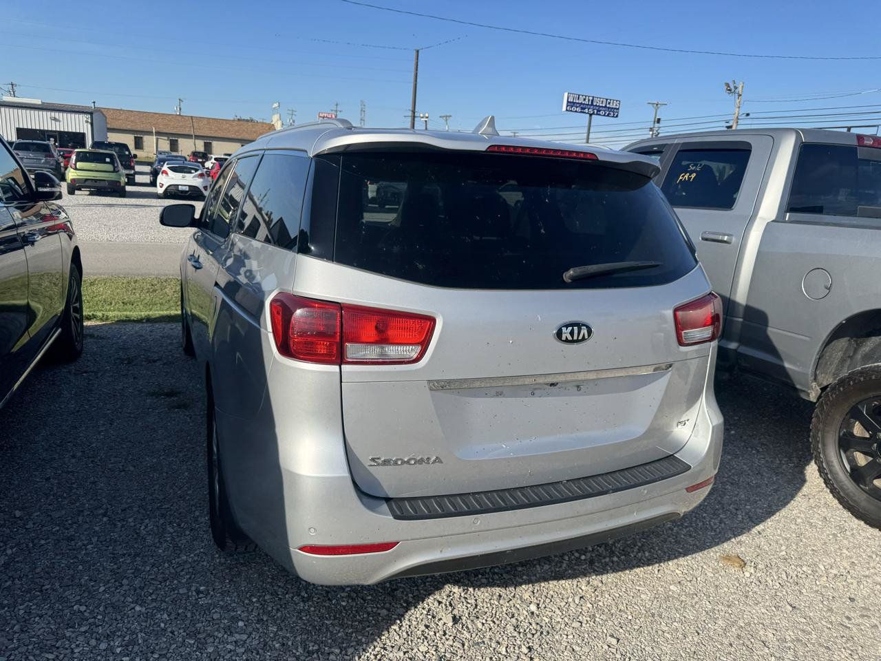Used 2018 Kia Sedona EX FWD image 4