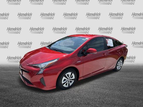 Used 2017 Toyota Prius Four Touring FWD image 5