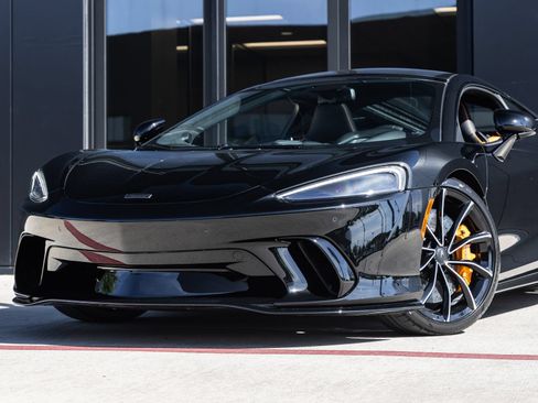 Used 2026 McLaren GTS RWD image 4