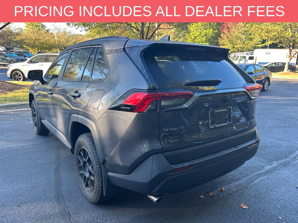 Used 2024 Toyota RAV4 XLE w/ Convenience Package FWD image 5